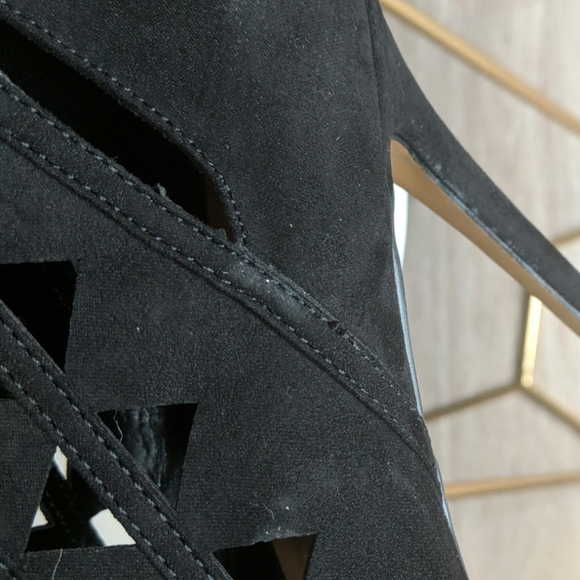 Report Heeled Booties size 10 - Picture 8 of 8